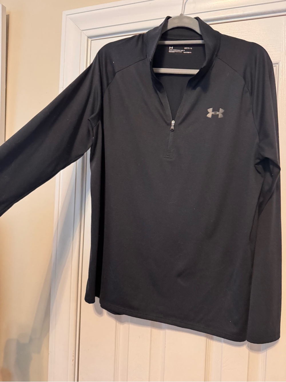 Under Armour Black Men's Quarter-Zip Performance Top Large